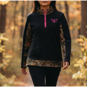 True Timber Camo Pullover Women's Large 1/4 Zip Black w/Camo Trim Embroided Logo